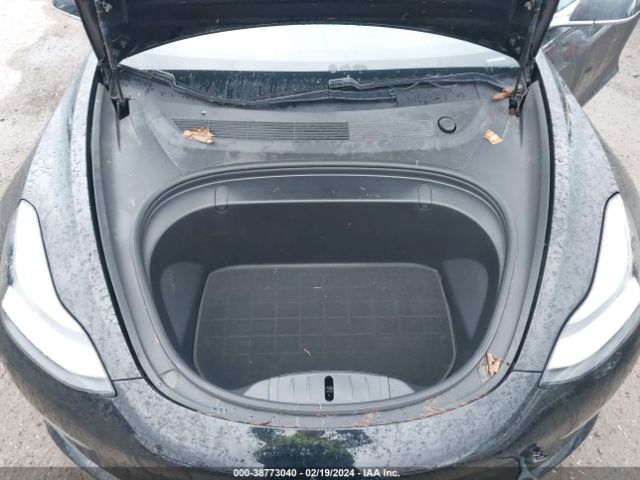 5YJ3E1EB1KF208794 Tesla Model 3 Long Range/performance