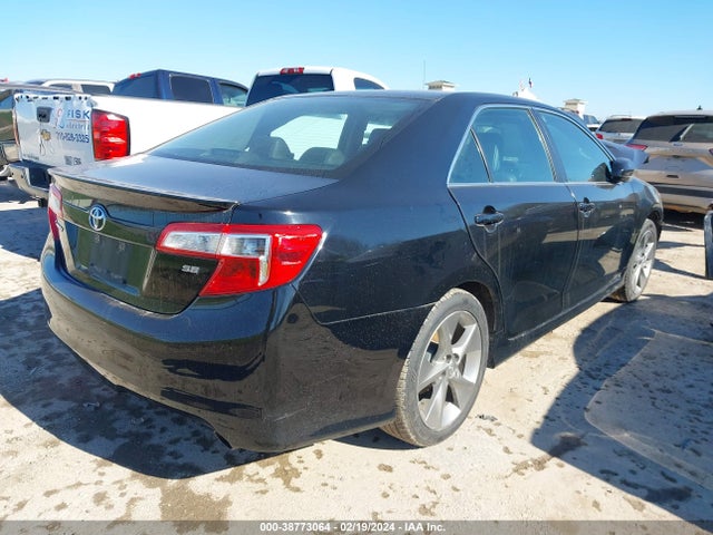 2014 TOYOTA CAMRY SE SPORT VIN: 4T1BF1FK3EU323122