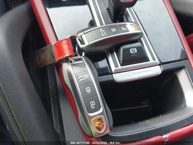 2019 PORSCHE CAYENNE WP1AB2AY1KDA65237 Photo 10