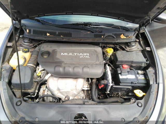 2015 DODGE DART SXT VIN: 1C3CDFBB2FD180204