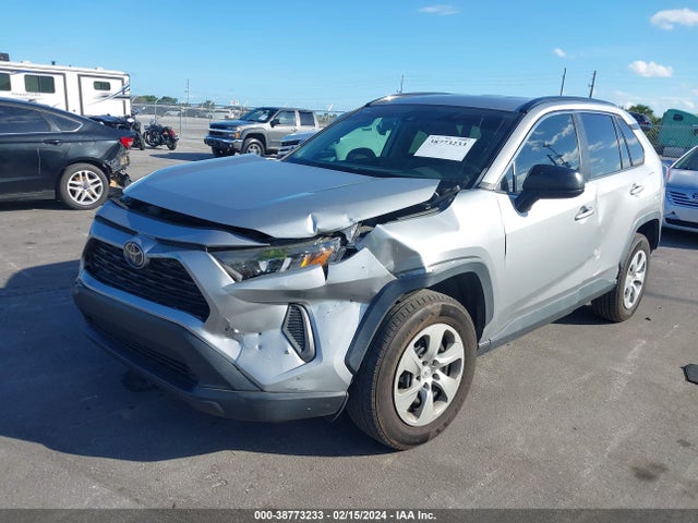 Toyota RAV4 LE 2019 2T3H1RFV6KW026902 Image 6
