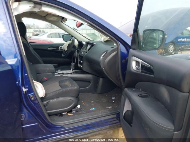 5N1DR2MM6HC667807 Nissan Pathfinder Sv