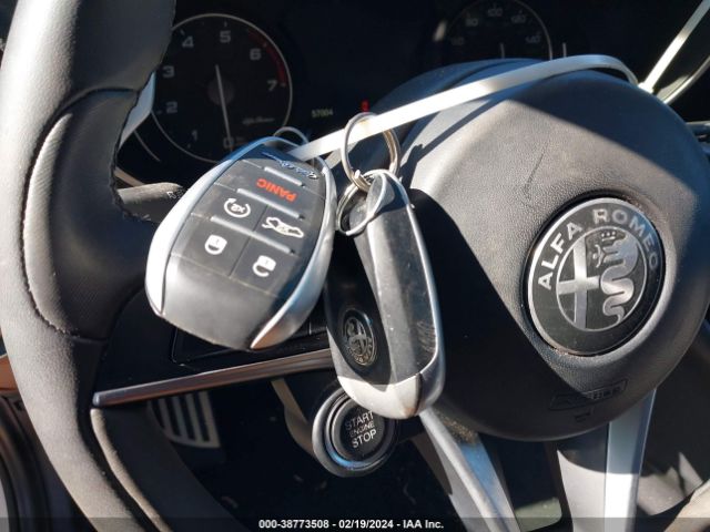 2017 ALFA ROMEO GIULIA ZARFAEDN0H7555825 Photo 10
