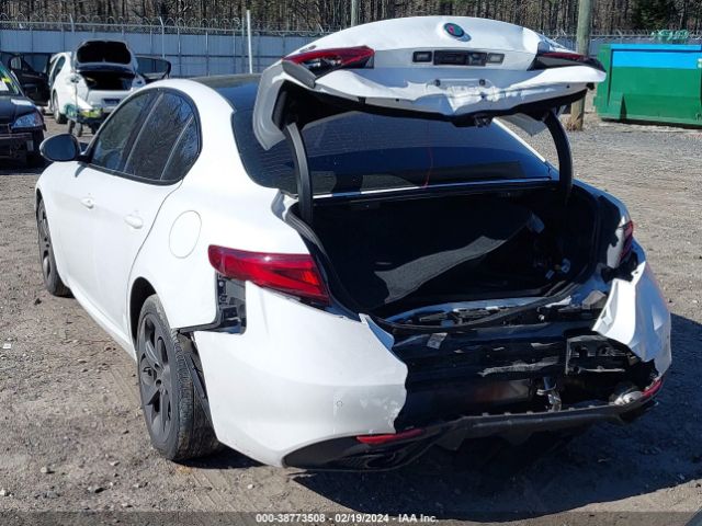 2017 ALFA ROMEO GIULIA ZARFAEDN0H7555825 Photo 5