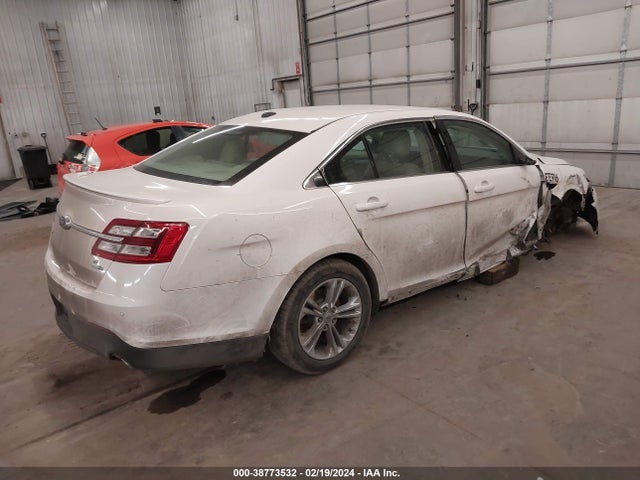 Ford TAURUS SEL 2015 1FAHP2H89FG202782 Image 4