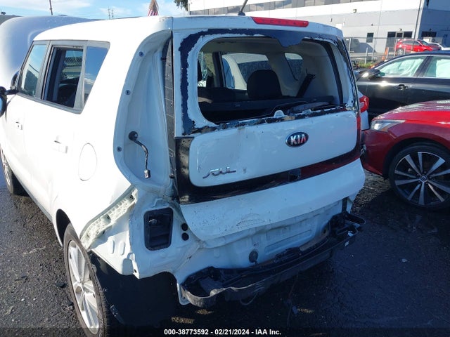 KIA SOUL + 2018 KNDJP3A59J7525823 Image 6