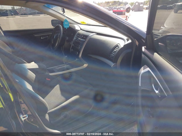 Nissan Altima 2.5 S 2015 1N4AL3AP6FC115305 Image 5