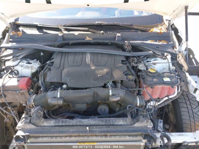 SADCM2FV7JA281875 Jaguar F-PACE S