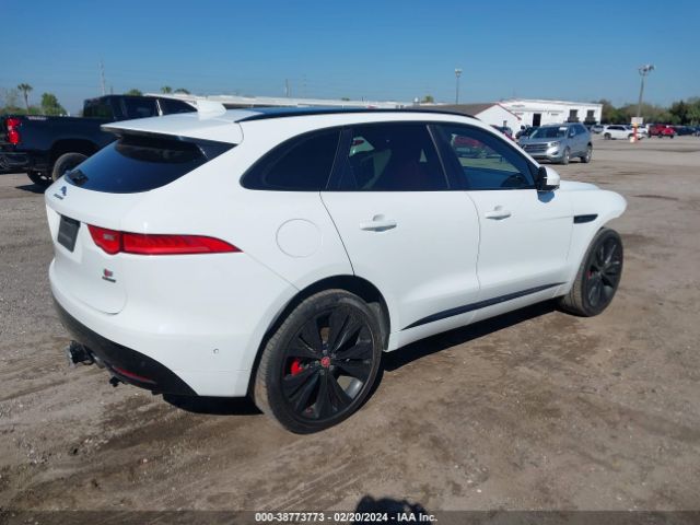 SADCM2FV7JA281875 Jaguar F-PACE S