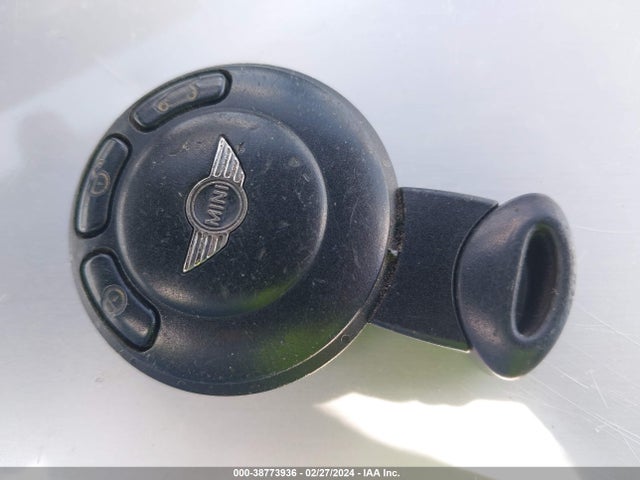 2012 MINI COOPER WMWSU3C59CT259592 Photo 10