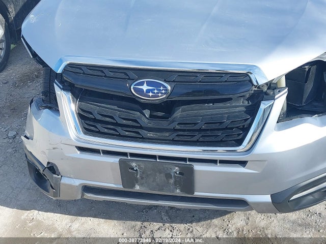 Subaru Forester 2.5i Premium 2018 JF2SJAGC9JH552337 Image 18