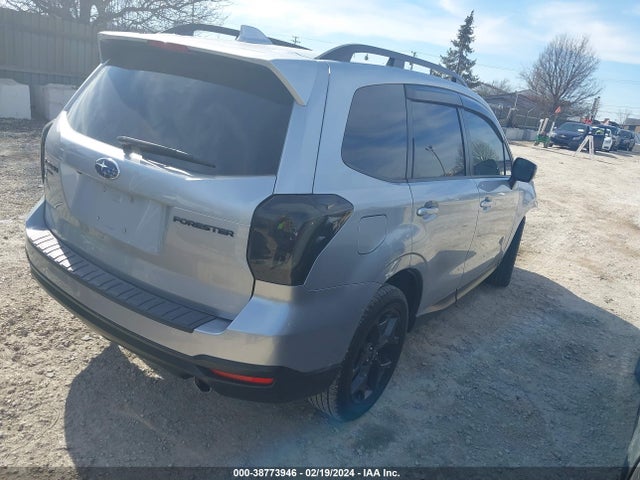 Subaru Forester 2.5i Premium 2018 JF2SJAGC9JH552337 Image 4