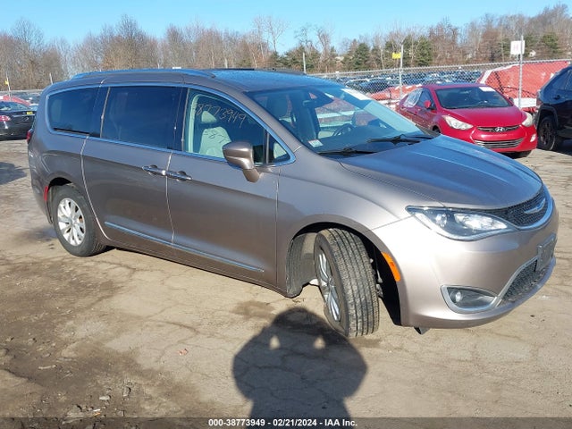 Chrysler Pacifica Touring L 2018 2C4RC1BG6JR293750 Image 1