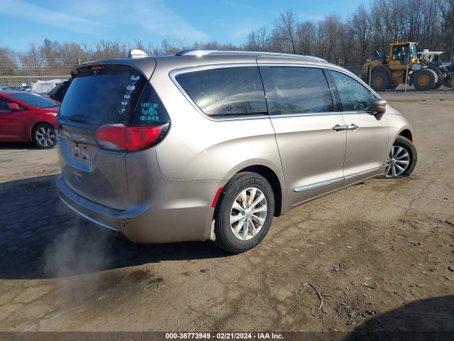 Chrysler Pacifica Touring L 2018 2C4RC1BG6JR293750 Image 4