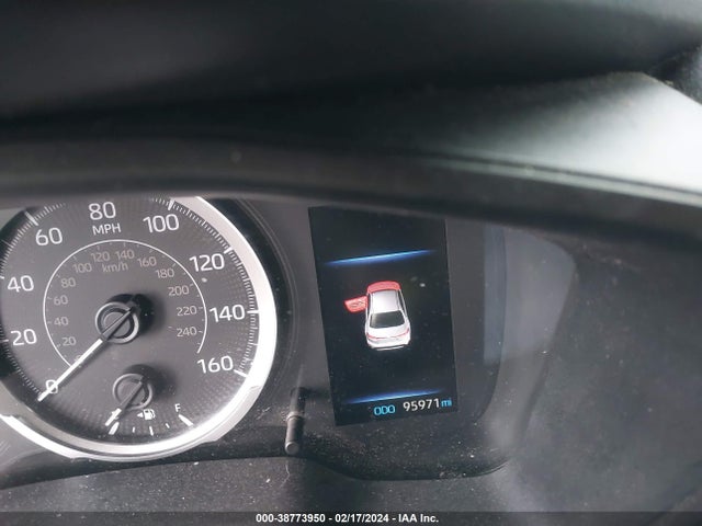 Toyota COROLLA LE 2020 5YFEPRAE4LP031066 Image 7