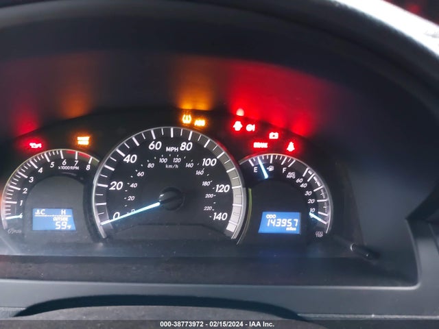 2014 TOYOTA CAMRY SE VIN: 4T1BF1FK5EU394046