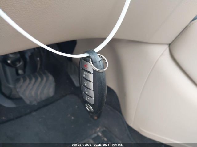 5N1AT2MT7KC708092 Nissan Rogue Sl
