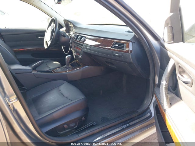 2011 BMW 328I VIN: WBAPH5G55BNM77502