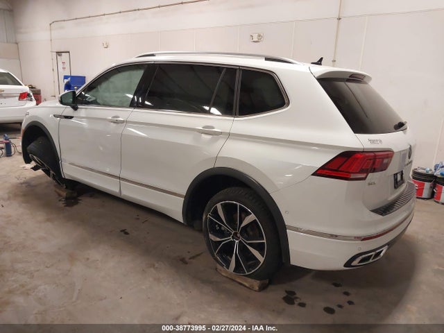 3VV4B7AXXNM173370 Volkswagen Tiguan 2.0t Sel R-line