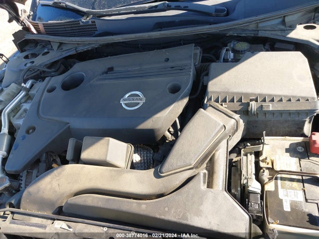 Nissan Altima 2.5 S 2015 1N4AL3AP9FC211624 Image 10
