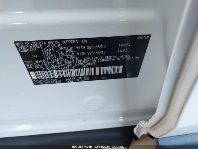 Toyota RAV4 LE 2018 JTMZFREV6JJ183110 Image 9