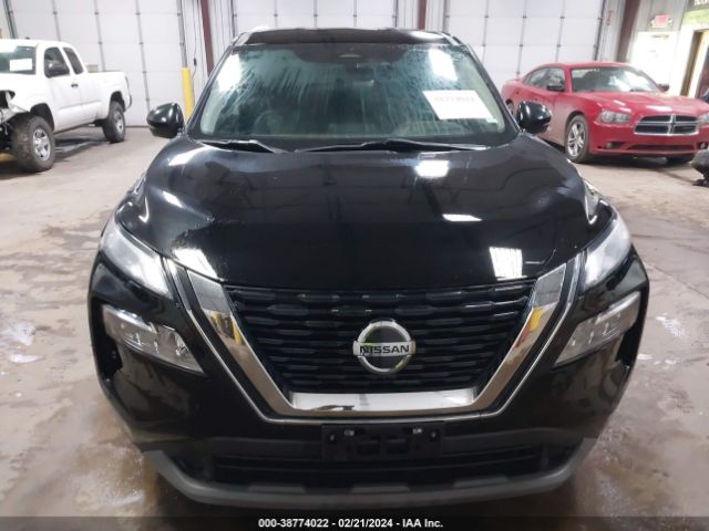 5N1AT3BB2MC783981 Nissan Rogue Sv Intelligent Awd