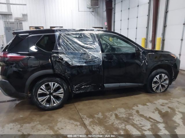 5N1AT3BB2MC783981 Nissan Rogue Sv Intelligent Awd