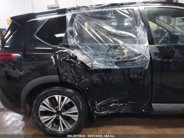 5N1AT3BB2MC783981 Nissan Rogue Sv Intelligent Awd