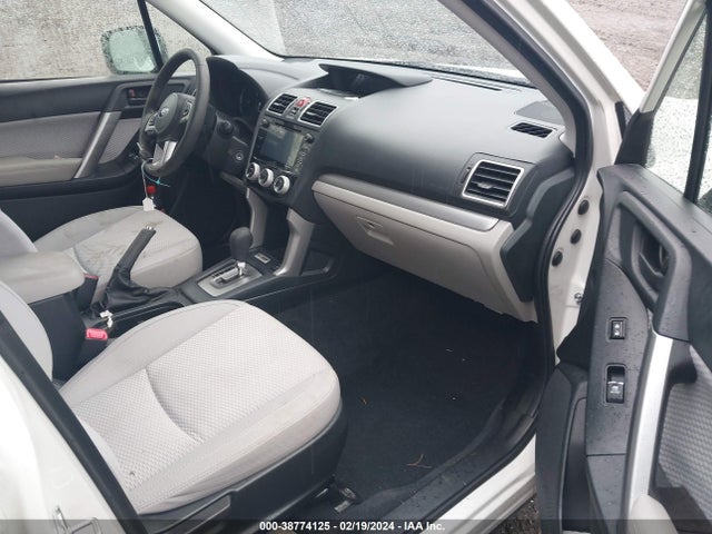 Subaru Forester 2.5i Premium 2017 JF2SJAGC5HH442511 Image 5