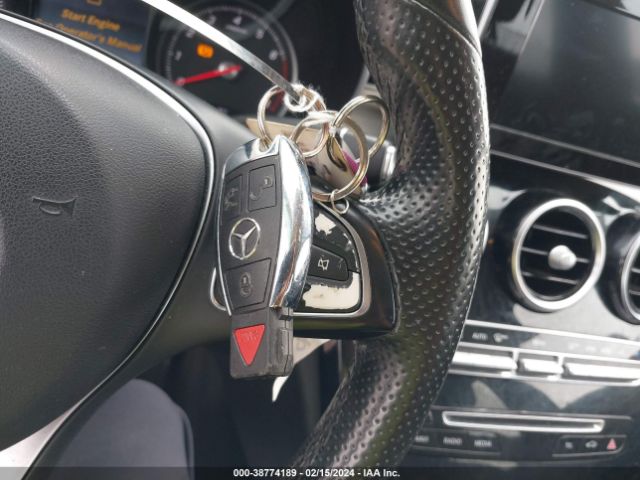 55SWF4JB4GU147304 Mercedes-Benz C 300 Luxury/sport
