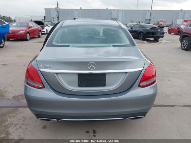 55SWF4JB4GU147304 Mercedes-Benz C 300 Luxury/sport
