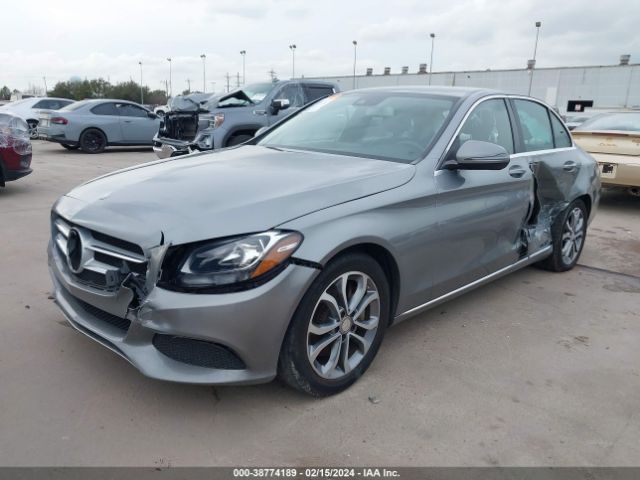 55SWF4JB4GU147304 Mercedes-Benz C 300 Luxury/sport