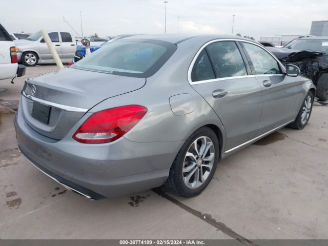 55SWF4JB4GU147304 Mercedes-Benz C 300 Luxury/sport