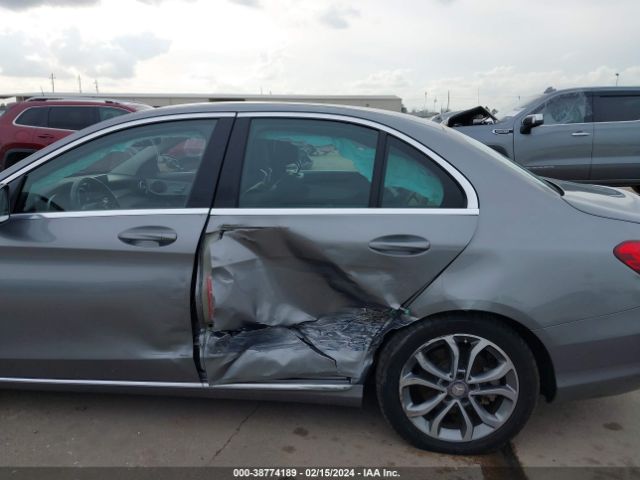 55SWF4JB4GU147304 Mercedes-Benz C 300 Luxury/sport