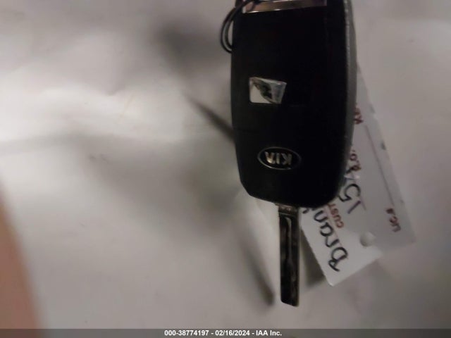 KIA Sorento Lx V6 2014 5XYKTDA79EG438939 Image 11