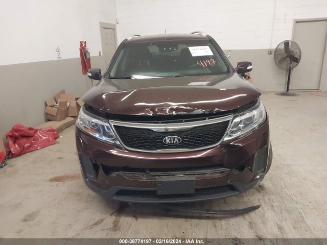 KIA Sorento Lx V6 2014 5XYKTDA79EG438939 Image 12