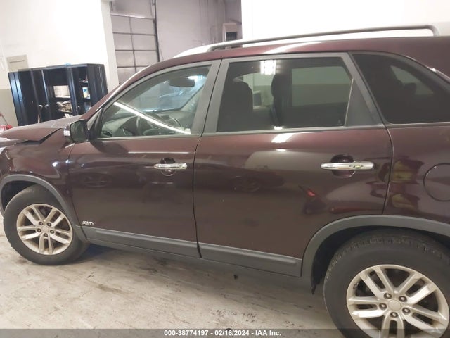 KIA Sorento Lx V6 2014 5XYKTDA79EG438939 Image 14