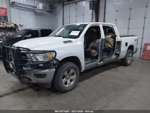 RAM 1500 Big Horn  4x4 6'4 Box 2020 1C6SRFMTXLN227460 Image 2