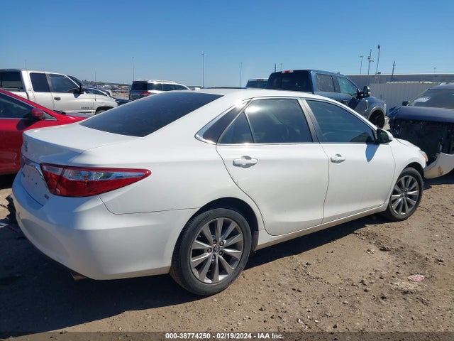 Toyota CAMRY XLE 2015 4T4BF1FK6FR465651 Image 4
