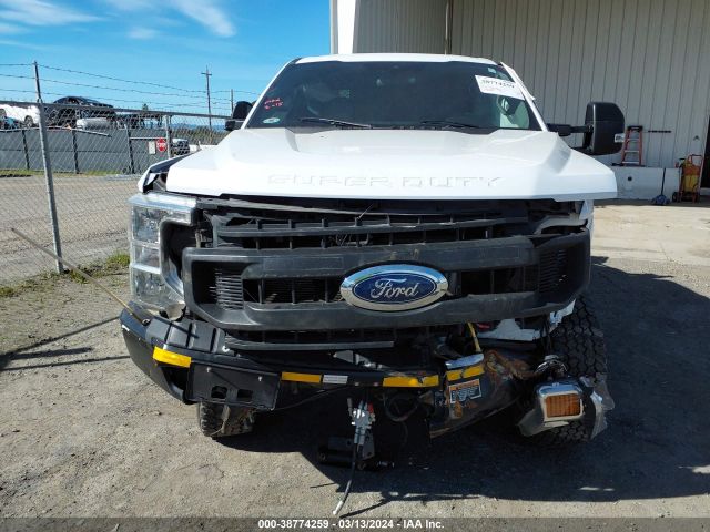 1FT7X2B69NEF36544 Ford F-250 Xl