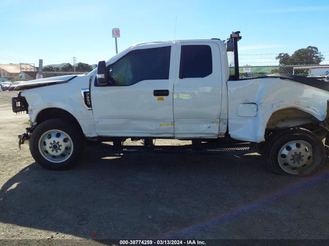 1FT7X2B69NEF36544 Ford F-250 Xl