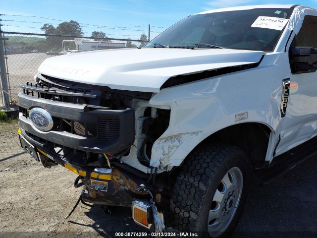 1FT7X2B69NEF36544 Ford F-250 Xl