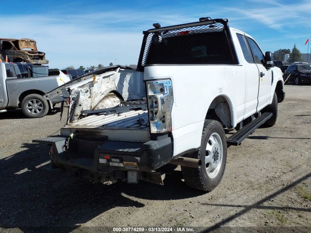 1FT7X2B69NEF36544 Ford F-250 Xl