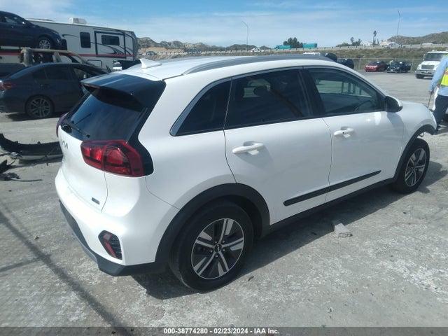 KIA Niro Lxs 2022 KNDCB3LC0N5547746 Image 4