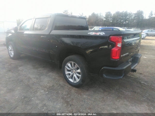 Chevrolet Silverado 1500 4wd  Short Bed Custom 2021 3GCPYBEKXMG338648 Image 3