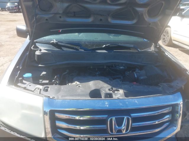 5FNYF3H2XEB019835 Honda PILOT LX