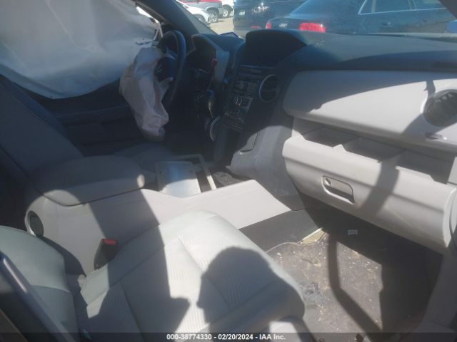 5FNYF3H2XEB019835 Honda PILOT LX