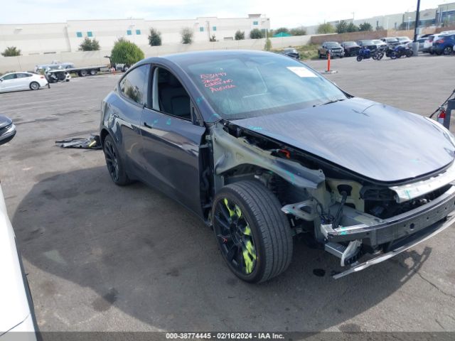 7SAYGAEE9NF570681 Tesla Model Y Long Range Dual Motor All-wheel Drive