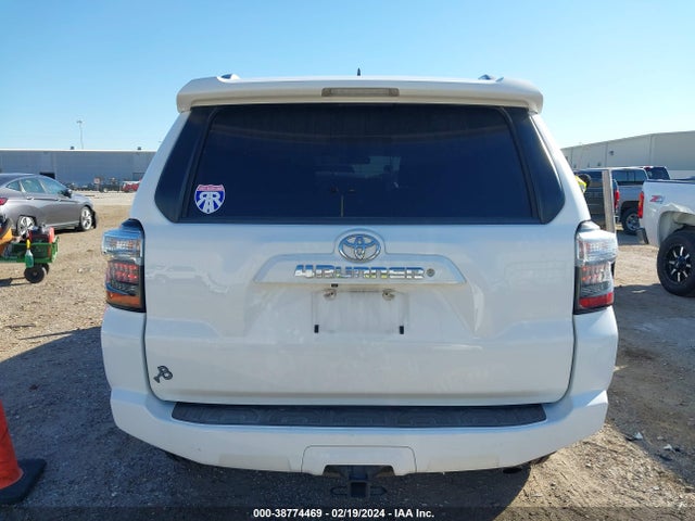 Toyota 4RUNNER SR5 2017 JTEBU5JR2H5426693 Image 17