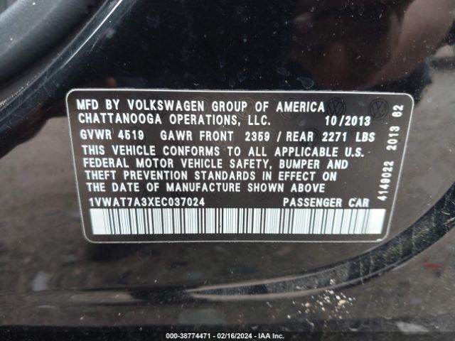 1VWAT7A3XEC037024 Volkswagen Passat 1.8t S